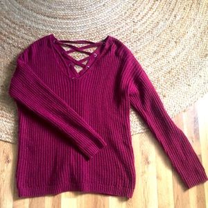 Maroon Elegance: Versatile Knit Sweater for Cool Days